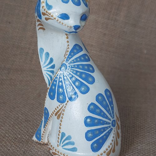 Figurine chat en béton créatif