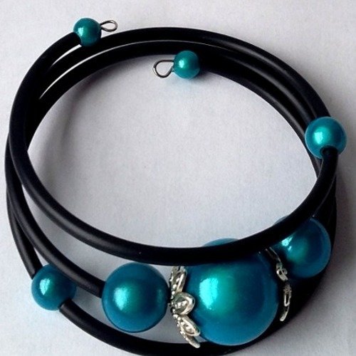 Bracelet buna cord et perles magiques bleues