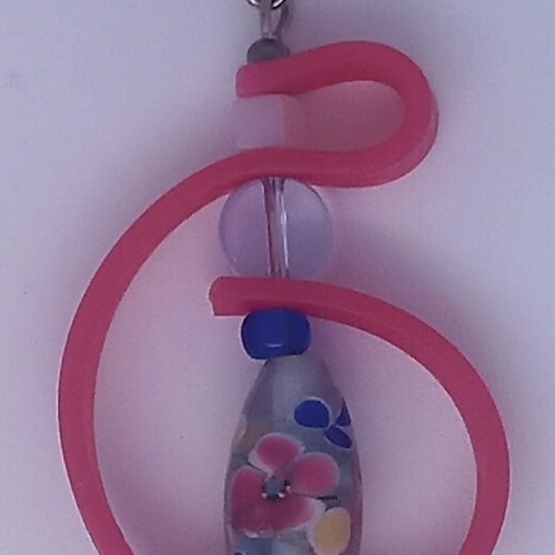 Pendentif perle de verre et buna rose