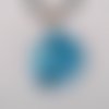 Collier pendentif perle bleue
