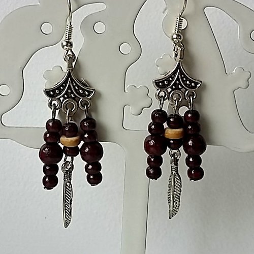 Boucles pendantes perles bois