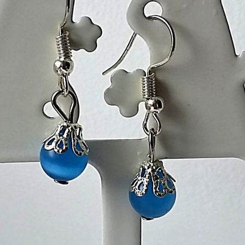 Boucles d'oreilles perles bleues