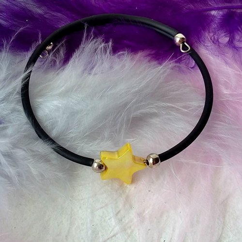 Bracelet étoile jaune