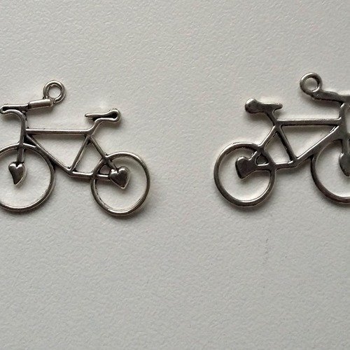Lot de 2 breloques vélo argenté