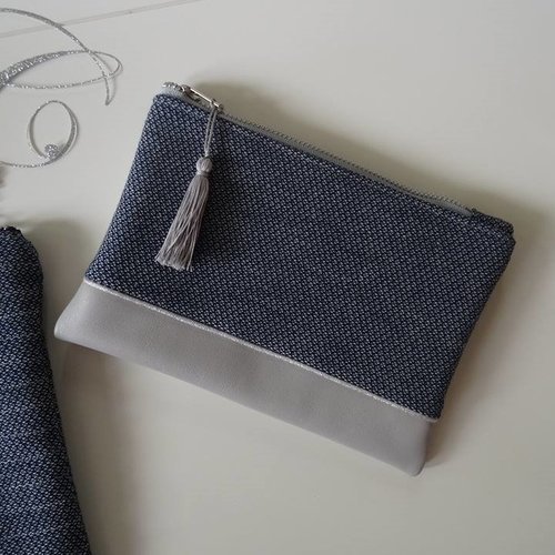 * trousse plate tendance pochette plate cuir gris tissu bleu 