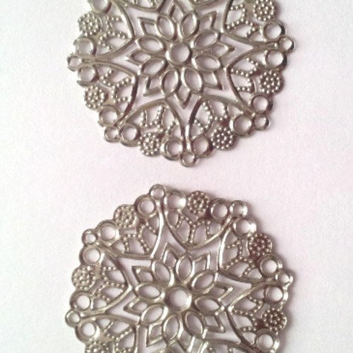 10 pendentifs rosaces filigranes - métal argenté - 35 mm t 12