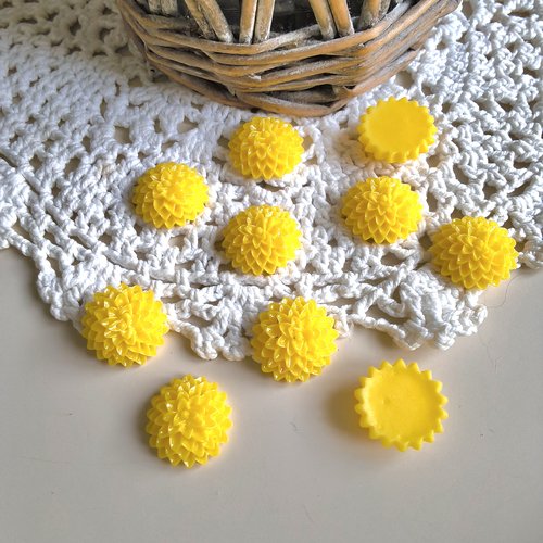 10 cabochons fleurs couleur jaune 15 x 6 mm t4