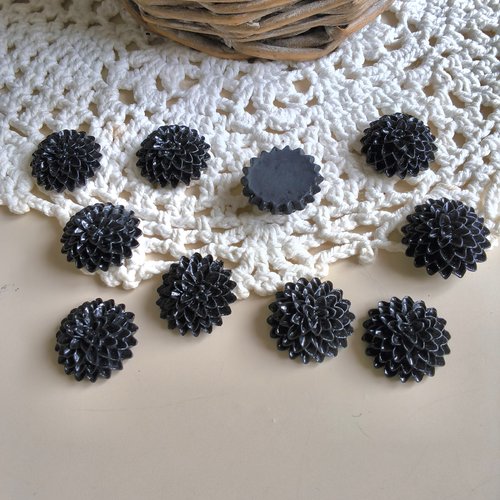 10 cabochons fleurs couleur noire 15 x 6 mm t4