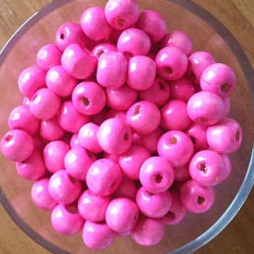 50 perles en bois rondes  8 mm roses t28