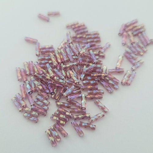 350 perles de rocailles tubes torsadés parme irisé t25