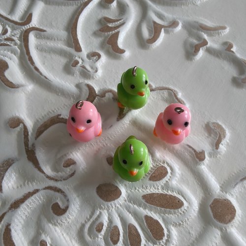 4  breloques pendentifs petits canetons verts et roses t23