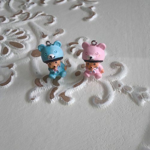 2 breloques pendentifs kiki ourson bleu et rose t23