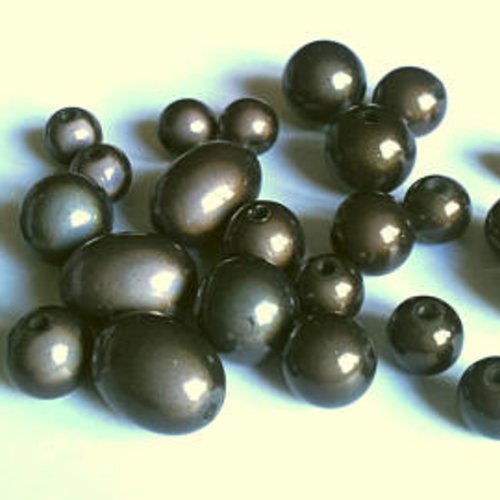24 perles magique marrons rondes et ovales t25
