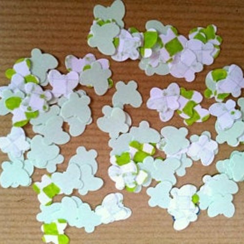 100 confettis papillons - verts - papier fantaisie - d