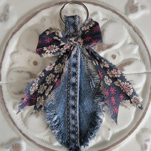 Porte-clés en jeans