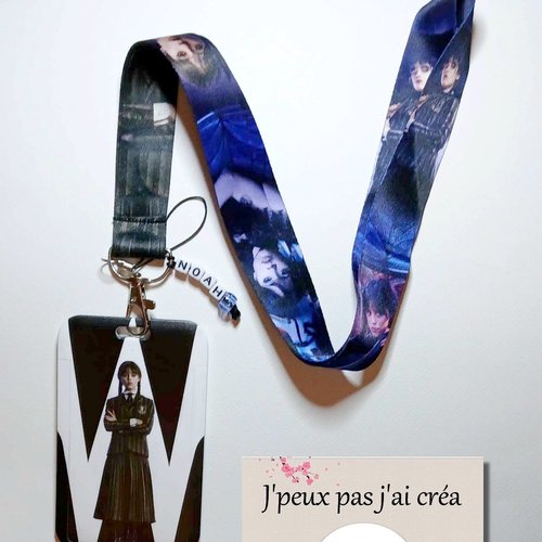 Lanière de cou + porte carte wednesday adams.,tour de cou, cordon porte clefs, carte de bus, cantine, cmi.