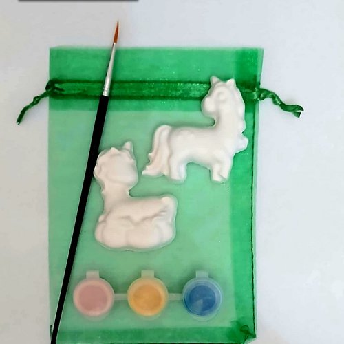 Kit 2 licornes en plâtre à peindre, loisir créatif.