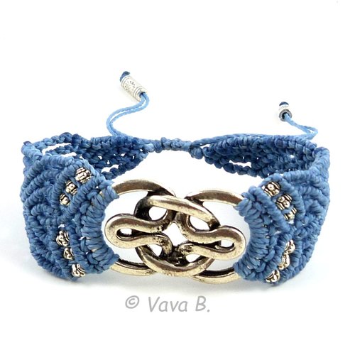 Bracelet en micro- macramé - bleu jean's- réf. br 0310