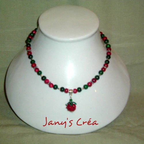 Collier vert et rouge en perles de verre, pendentif filé au chalumeau