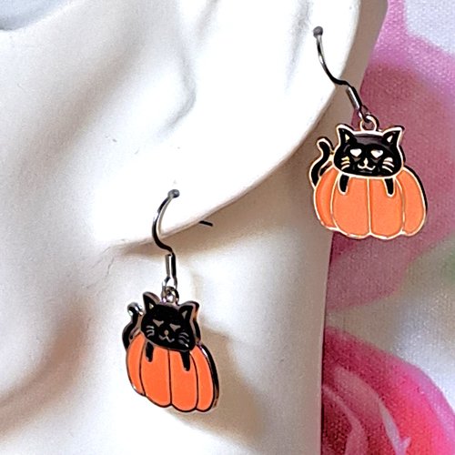 Boucles d'oreilles "halloween" en métal argenté et émail époxy