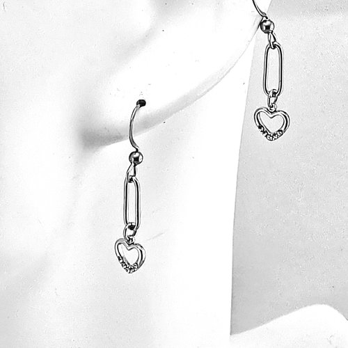 Boucles d'oreilles pendantes en acier, breloque cœur