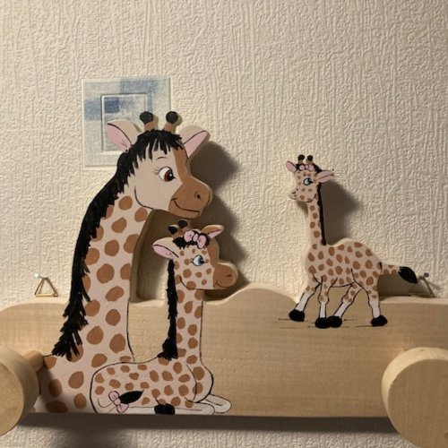 Porte manteau en bois massif les girafes pour chambres d'enfant