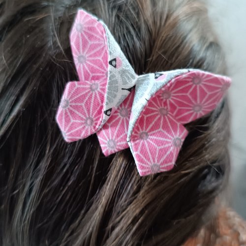 Papillons pour cheveux