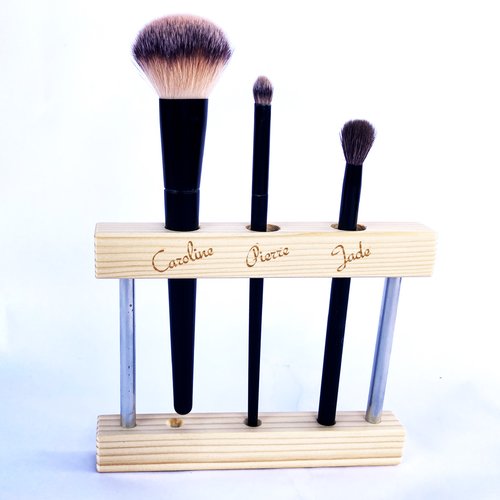Support pinceaux à maquillage en bois et aluminium. porte ustensiles à maquillage, présentoir pinceaux . gravure en option