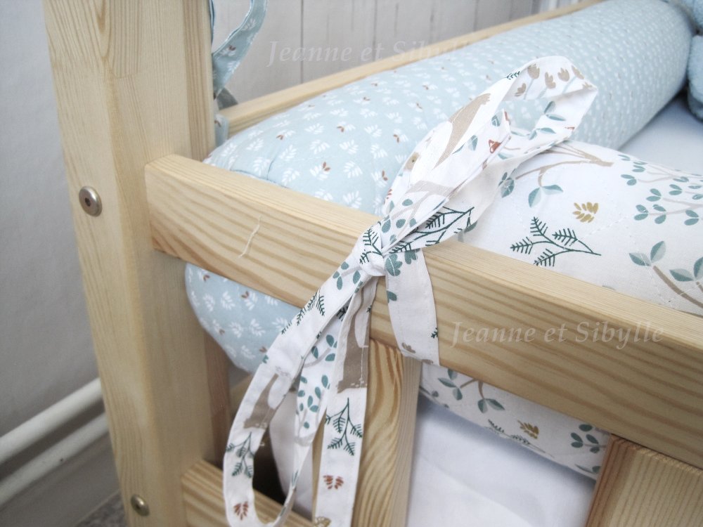 Avec votre propre tissu - en diamètre 12 cm coussin, traversin pare-chocs,  tour de lit bébé ou pour lit cabane avec lanières d'attache. - Un grand  marché