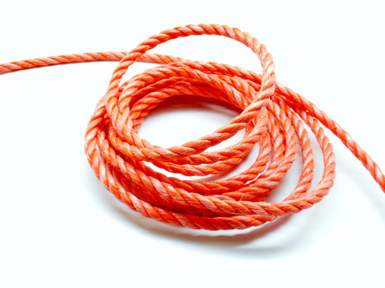 Lot de 2 mètres de corde nylon 3 brins orange 6 mm -  France