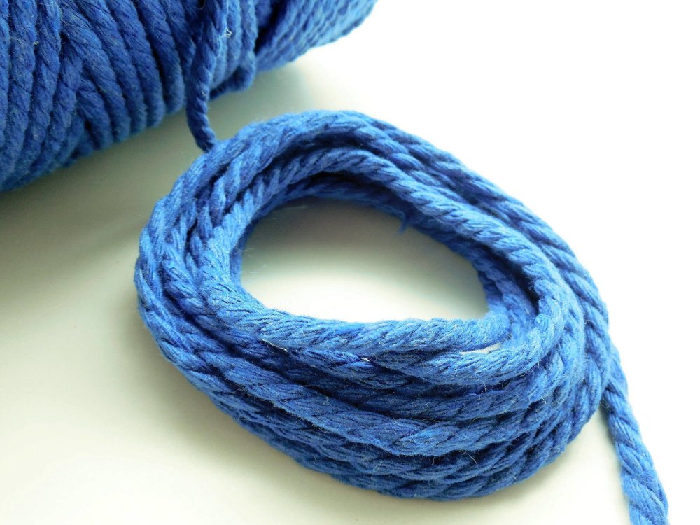 Coupon de 5 mètres de ficelle, corde épaisse "baker's twine",  bleu roi, 3 brins, 4 mm - Un grand marché