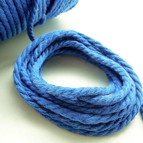 Coupon de 5 mètres de ficelle, corde épaisse &quot;baker's twine&quot;, bleu roi, 3 brins, 4 mm