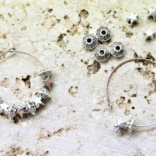 Kit paire supports boucle d'oreilles créoles argenté gun, perles intercalaires ovales, étoiles 18*19 mm