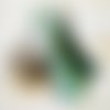 Pompons glands soie à franges vert 13 cm par 5