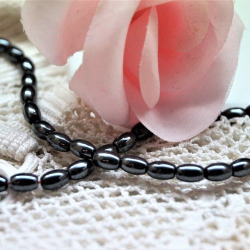 Perles hématite ovales 6*4 mm noires