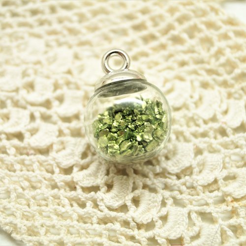 2 pendentifs argentés boules verre à paillettes 22*16 mm