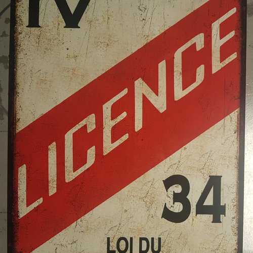 Plaque métal vintage licence iv