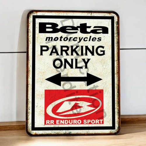 Plaque métal vintage beta parking only