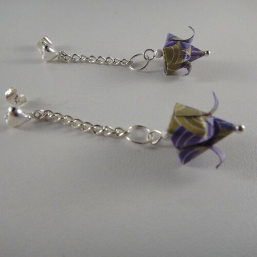Boucles d'oreilles en origami violet et vert olive en forme de fleur 
