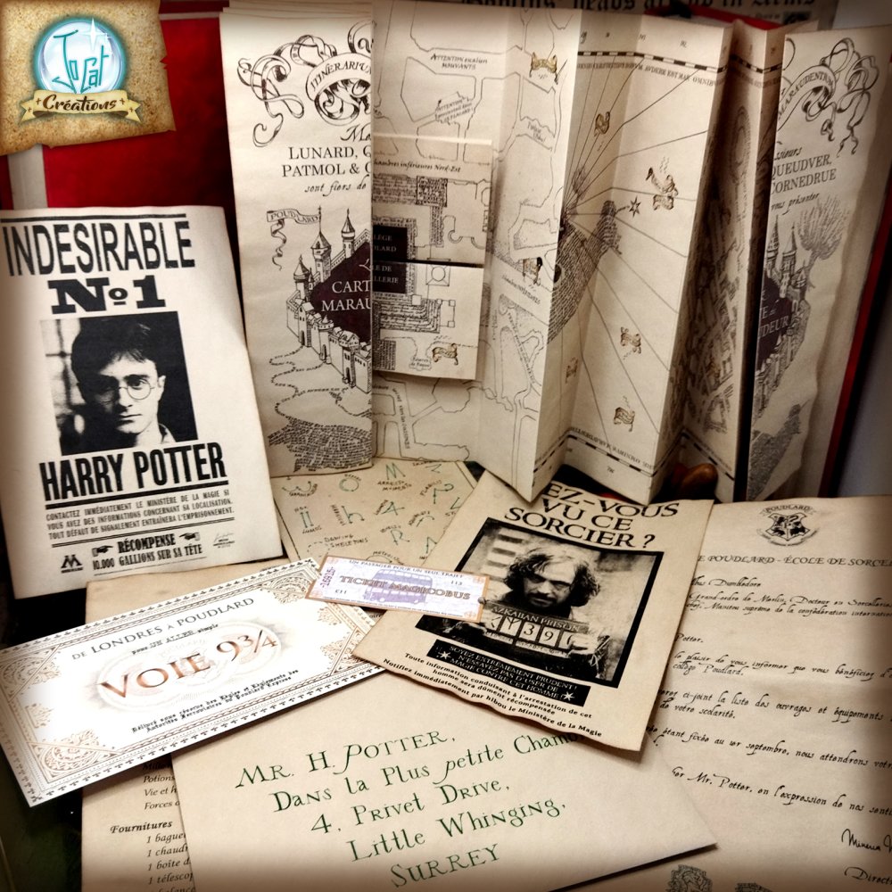 Lettre d'admission à Poudlard - 12 stickers décoratifs - Boutique Harry  Potter