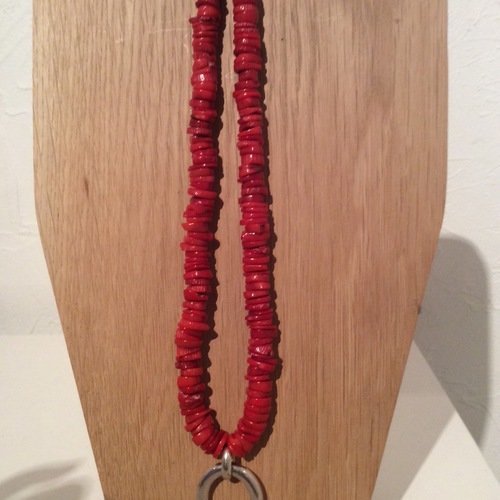 Collier ras de cou perles minérales 