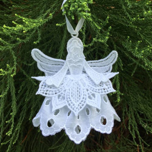 Ange, ange blanc, ange brodé, angel, white angel, angel embroidered, joce150652creaconcep, ange 3d, ange noël, baptème, mariage,  11,5x11 cm