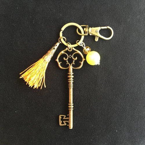 Porte-clés, bijou de sac, porte-clés pompon, bijou de sac pompon, key ring, joce150652creaconcep, pompon orange, grande breloque clé,
