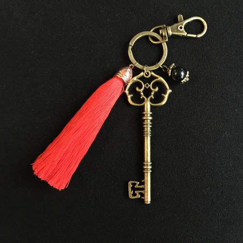 Porte-clés, bijou de sac, porte-clés pompon, bijou de sac pompon, key ring, joce150652creaconcep, pompon rouge, grande breloque clé,