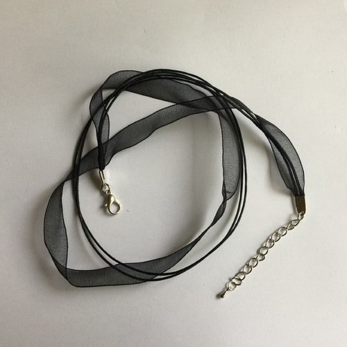Collier ruban organza et lacets noirs fermoirs métal argenté 47 cm