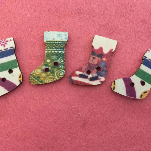 4 boutons, boutons, sewing button, christmas button, joce150652creaconcep, bouton bois, bouton 2 trous, botte noël, bouton arc en ciel,