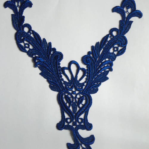 Appliqué, appliqué vintage, appliqué brodé, applied sewing, joce150652creaconcep, appliqué col, appliqué bleu, appliqué floral,