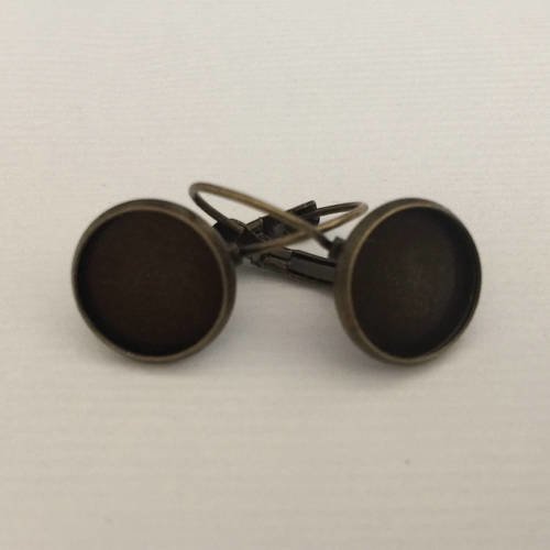 1 paire de boucles d'oreilles dormeuses métal bronze cabochon 12 mm