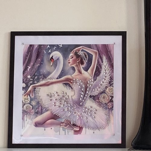 Tableau encadré diamond painting, la danseuse étoile,30x30 cm