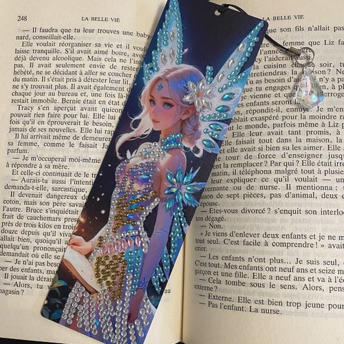 Marque-page fée des lumières en diamond painting